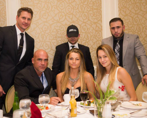 11887901_10155895720010632_863166740377494522_n-2